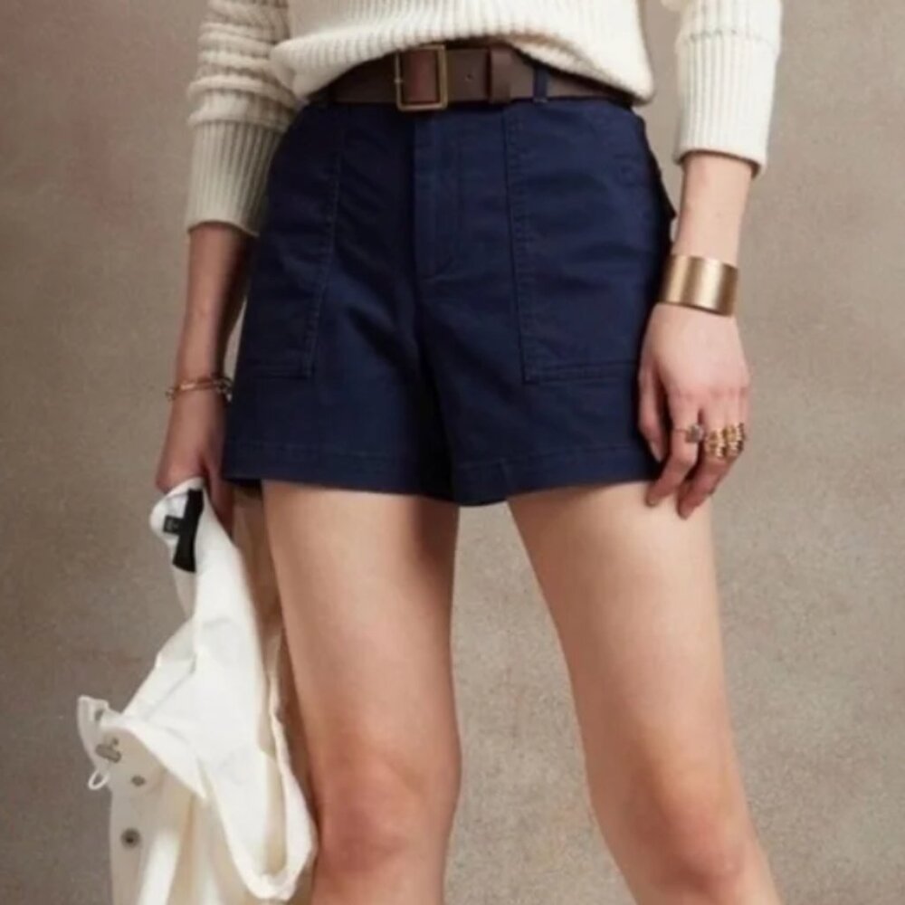 BANANA REPUBLIC AUTHENTIC CHINO UTILITY SHORT PREPPY NAVY Size 4